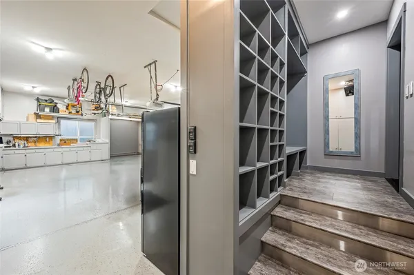 $1,175,000 | 521 23rd Street Northeast, East Wenatchee, WA 98802