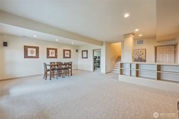 $1,175,000 | 521 23rd Street Northeast, East Wenatchee, WA 98802