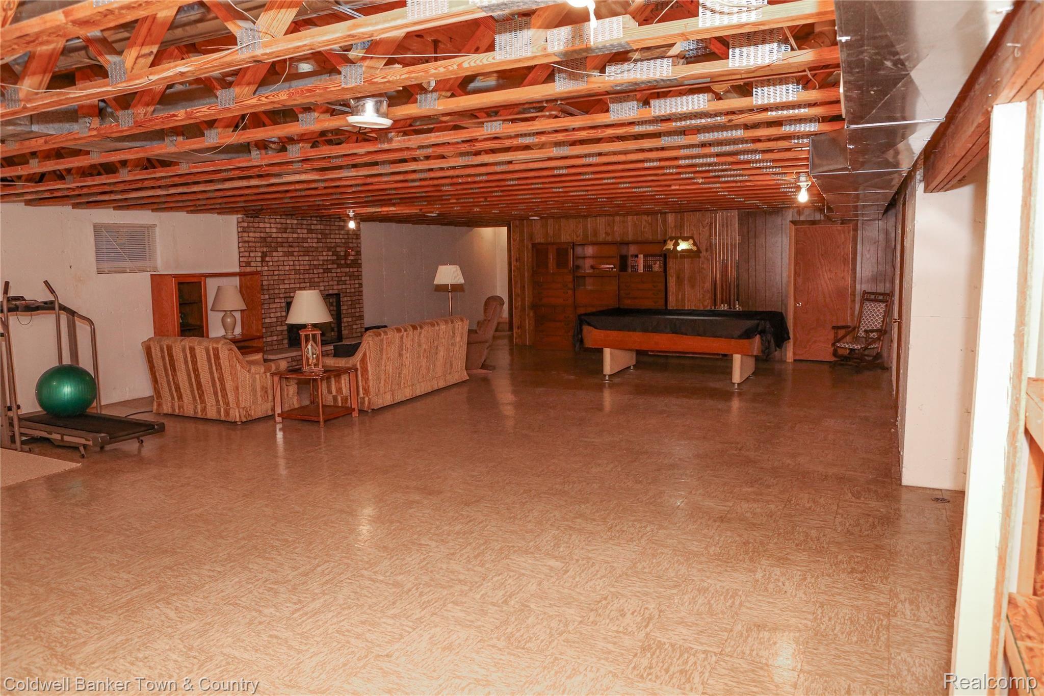 3064 West Coon Lake Road Howell, MI 48843 - Photo 33 of 47 Basement