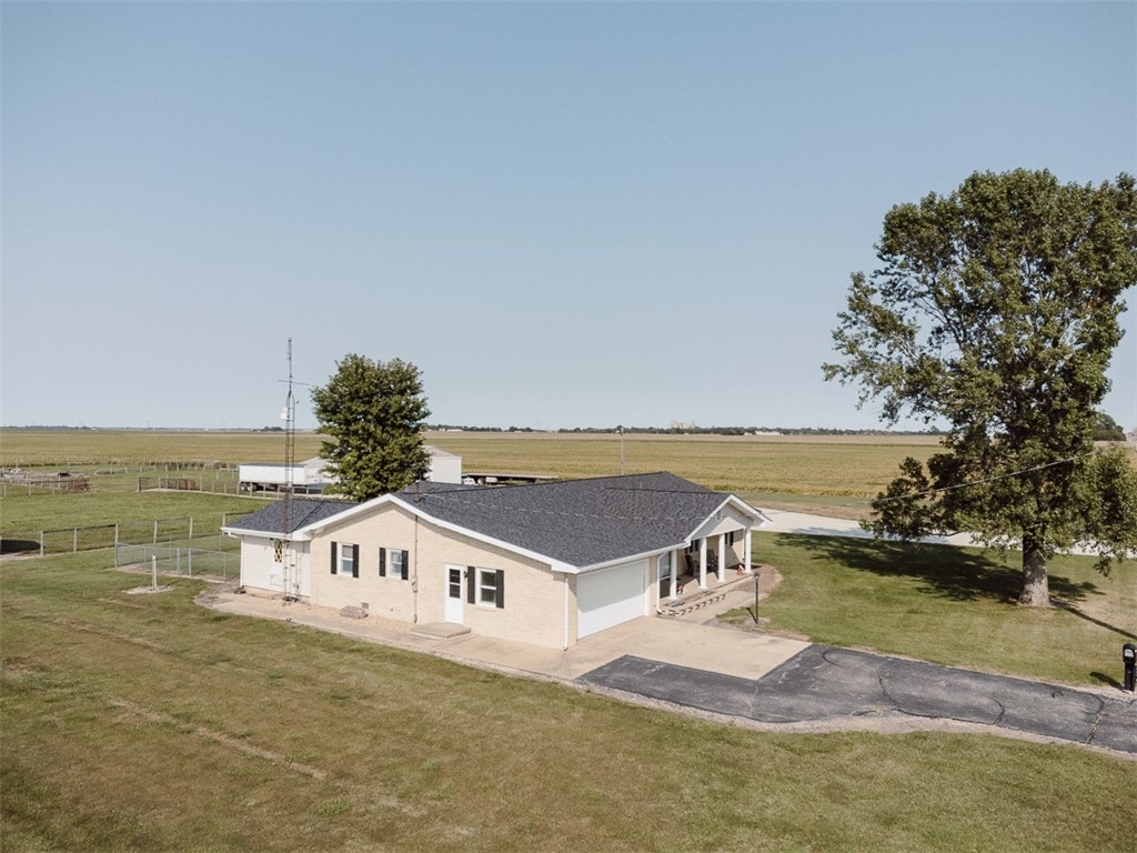 2375 East 1100 North Road Assumption, IL 62510 - Photo 11 of 35