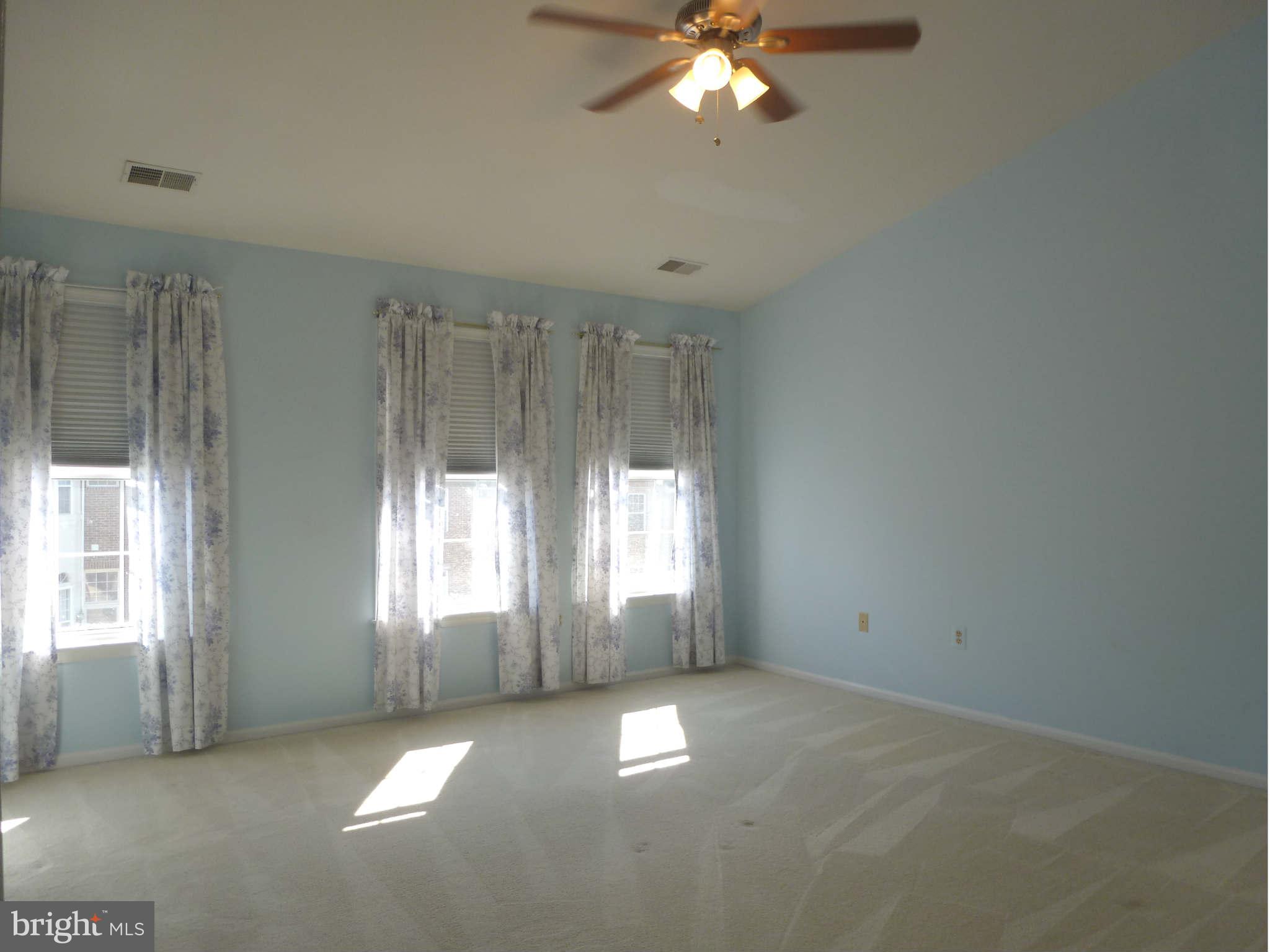 20678 Riptide Square Sterling, VA 20165 - Photo 12 of 18 Bedroom (Master)