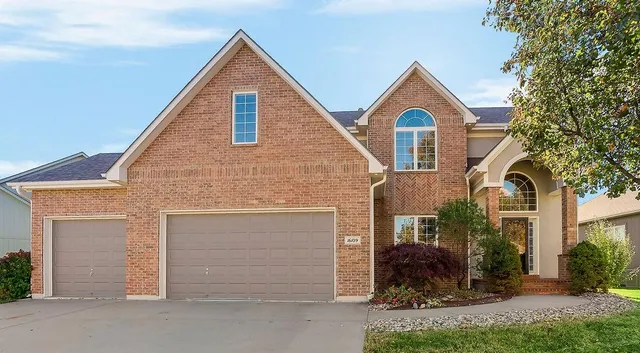 $485,000 | 16109 East 76th Street, Kansas City, MO 64139