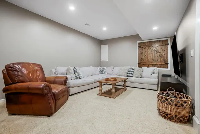 $485,000 | 16109 East 76th Street, Kansas City, MO 64139