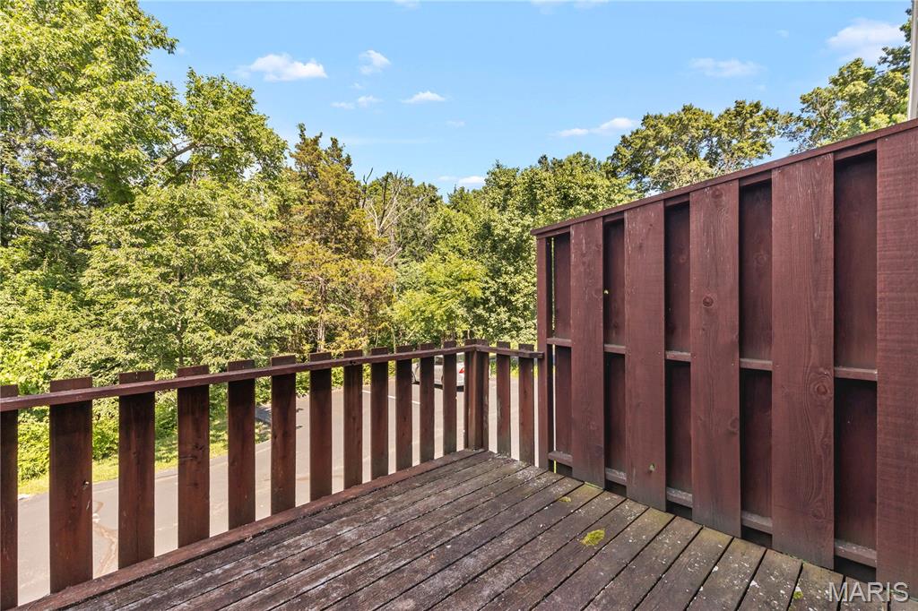 2332 Hidden Meadow Lane Ballwin, MO 63021 - Photo 24 of 28