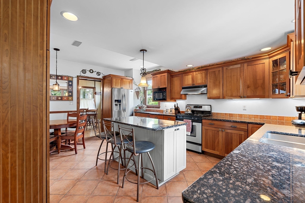 34 Great Road Maynard, MA 01754 - Photo 9 of 42