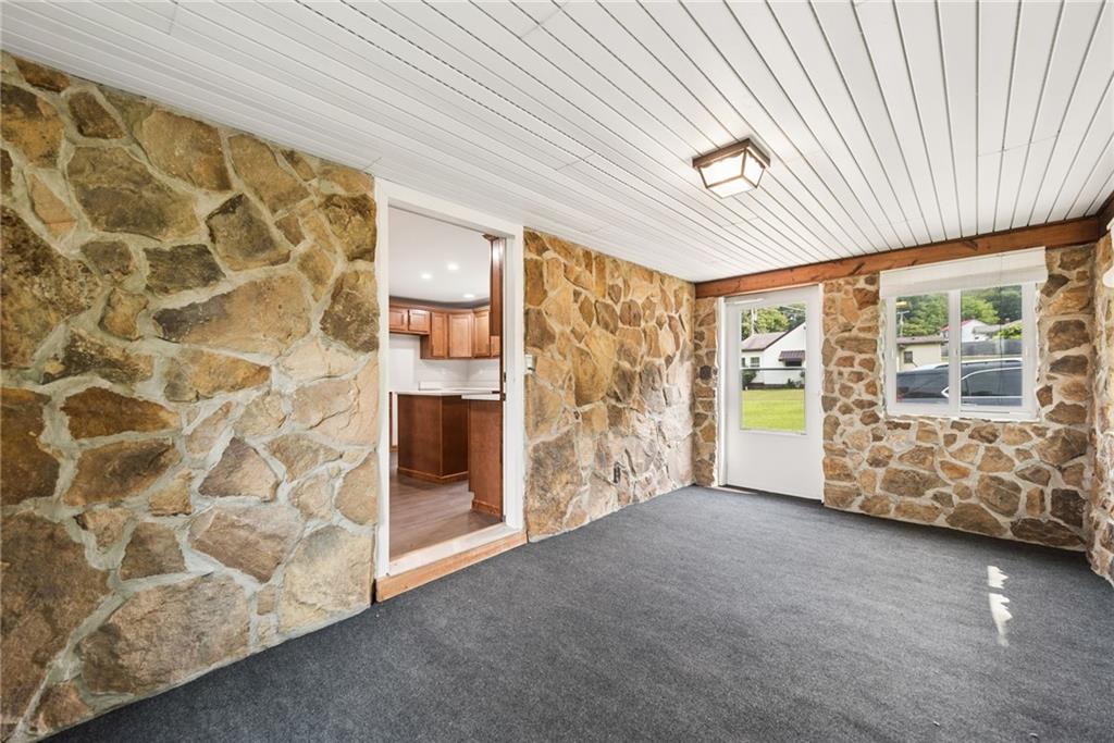 1722 Strangford Road Blairsville, PA 15717 - Photo 22 of 33