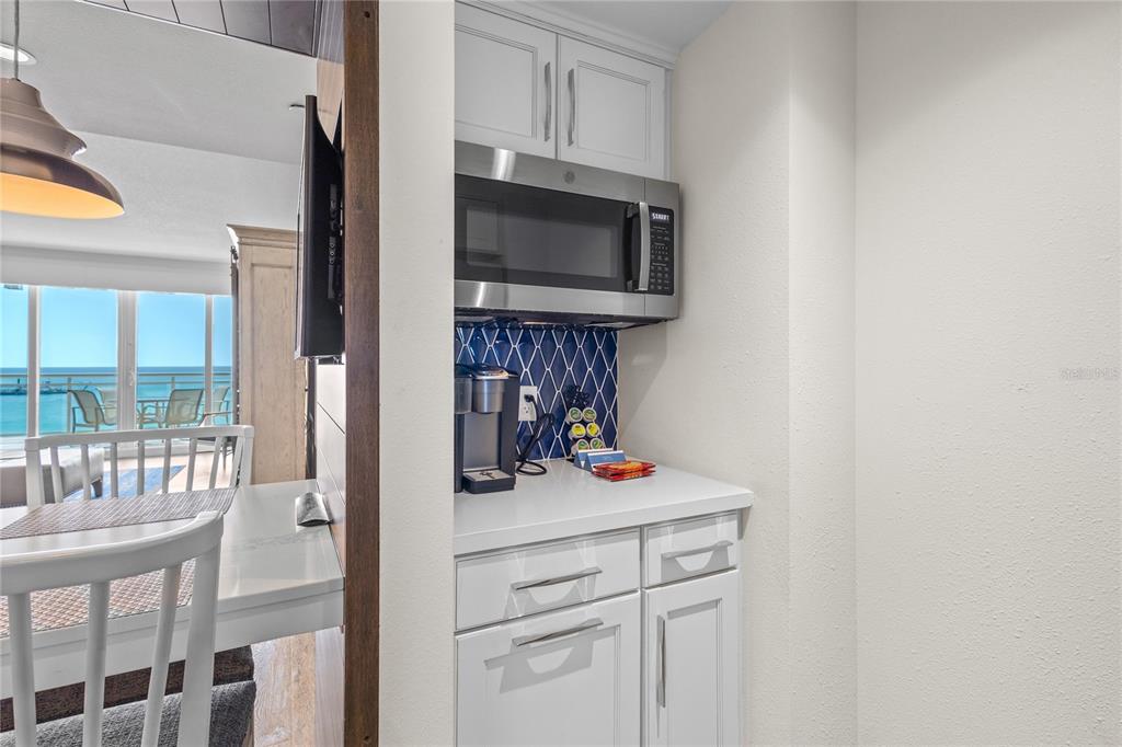 230 Sands Point Road, Unit 3703 Longboat Key, FL 34228 - Photo 16 of 40