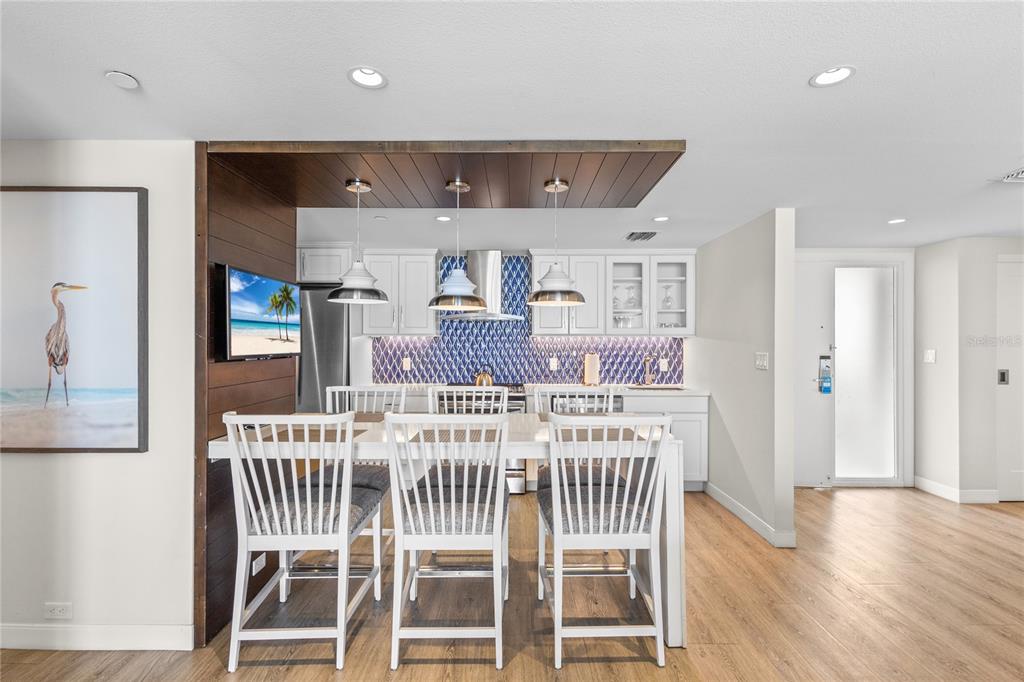 230 Sands Point Road, Unit 3703 Longboat Key, FL 34228 - Photo 10 of 40