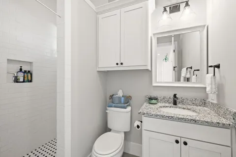 $2,599,000 | 821 Angel Light Drive, Spicewood, TX 78669