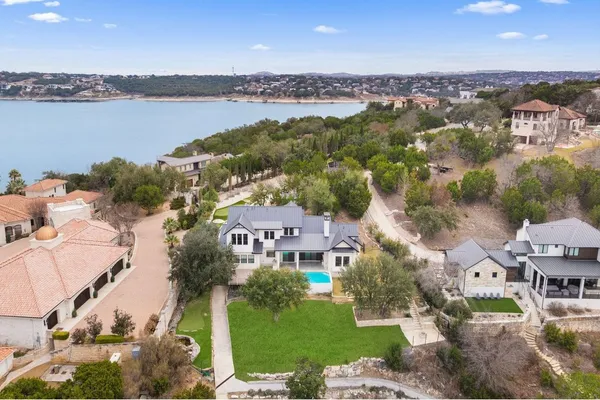 $2,599,000 | 821 Angel Light Drive, Spicewood, TX 78669