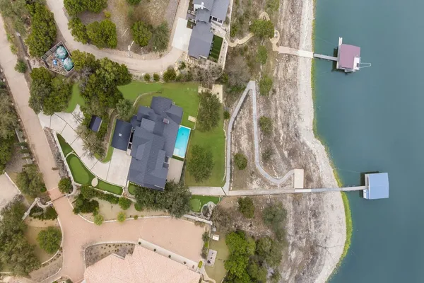 $2,599,000 | 821 Angel Light Drive, Spicewood, TX 78669