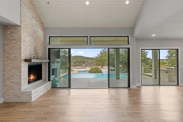$2,599,000 | 821 Angel Light Drive, Spicewood, TX 78669