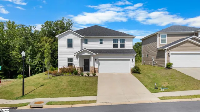 $429,000 | 30 Shorncliffe Road, Simpsonville, SC 29680
