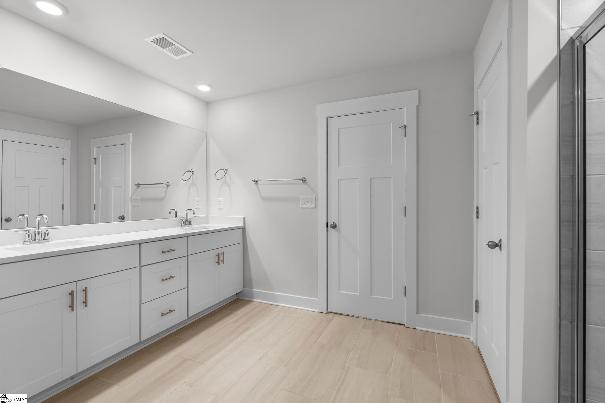 30 Shorncliffe Road Simpsonville, SC 29680 - Photo 29 of 47