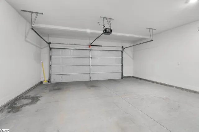 $429,000 | 30 Shorncliffe Road, Simpsonville, SC 29680