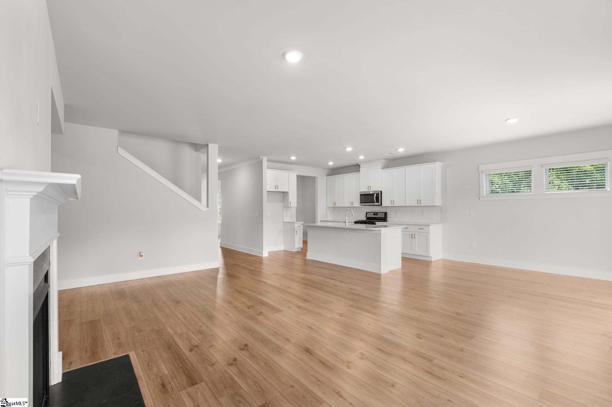 30 Shorncliffe Road Simpsonville, SC 29680 - Photo 7 of 47