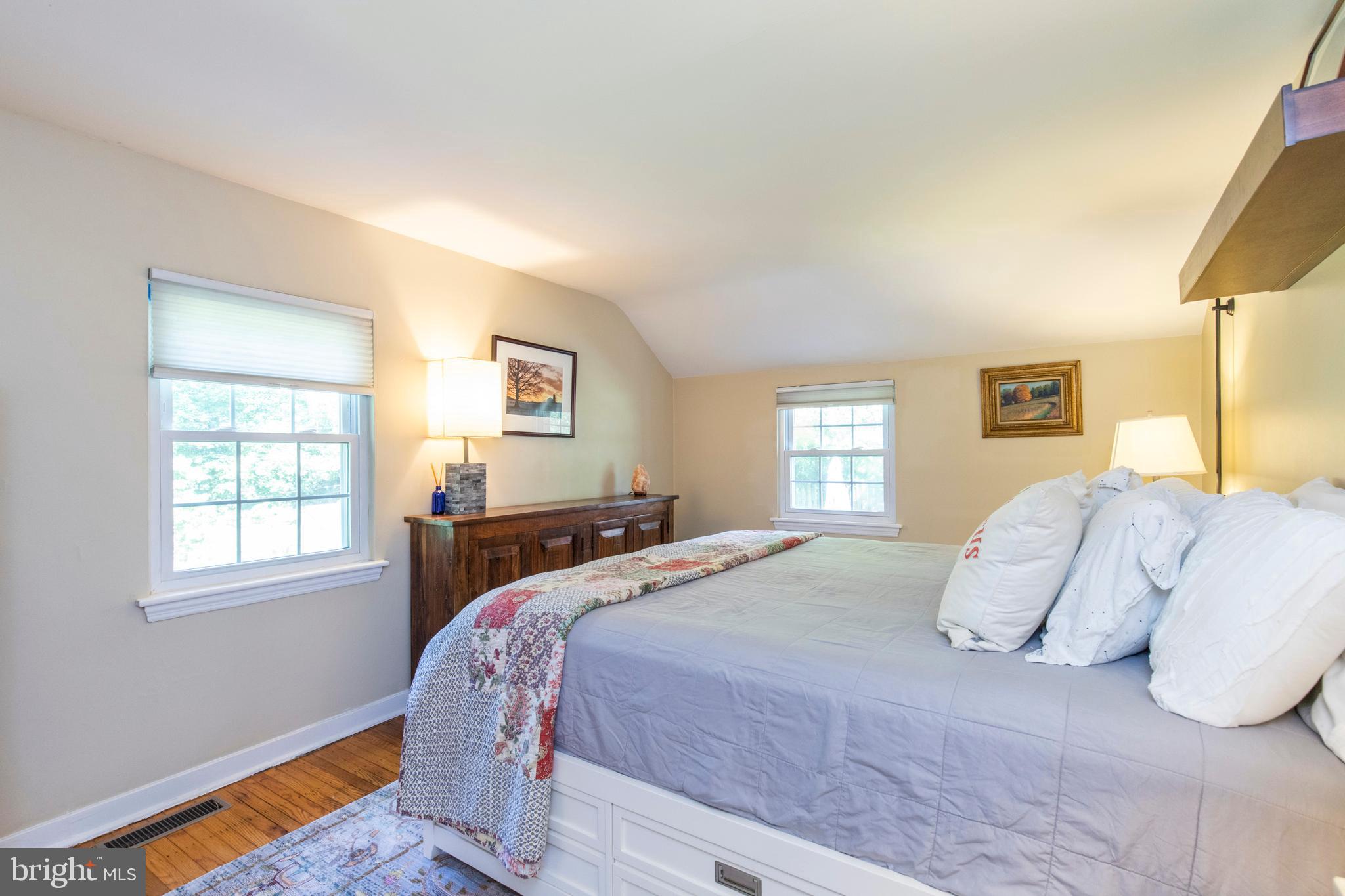 127 Fennerton Road Paoli, PA 19301 - Photo 19 of 34 Gallery Image 19