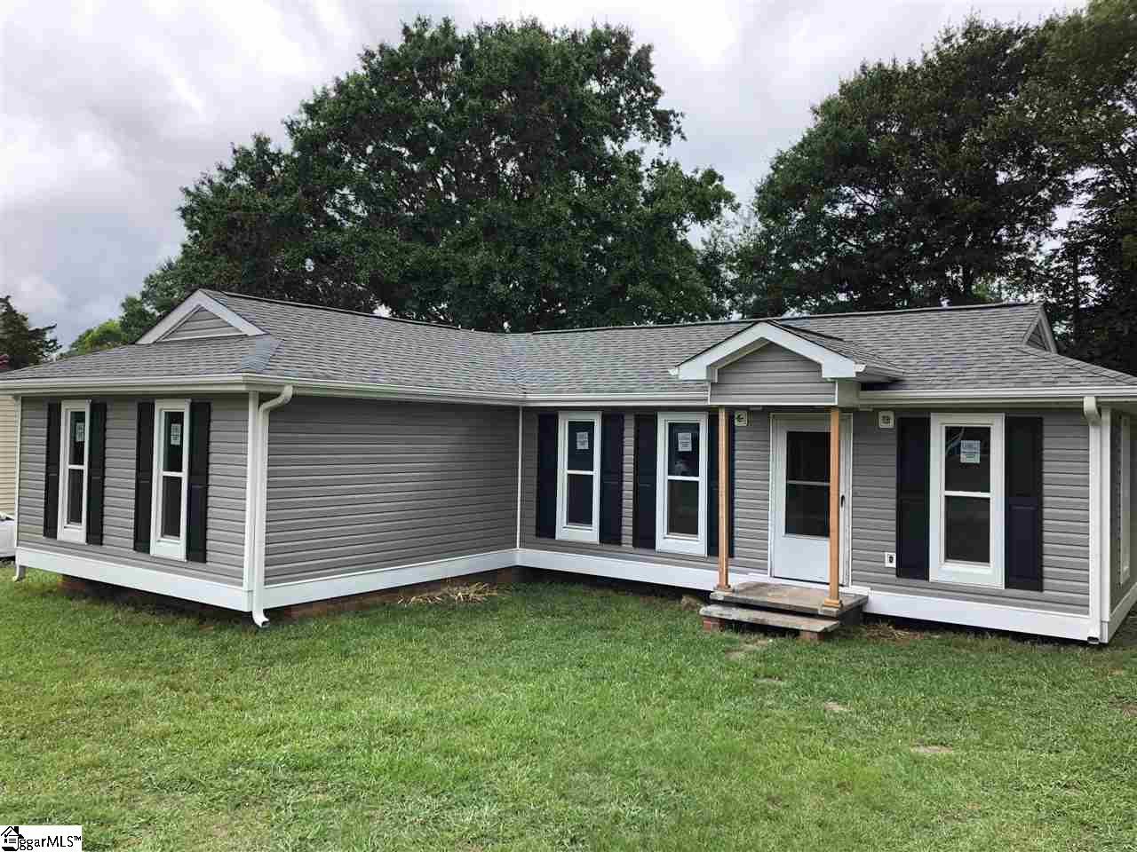 116 Chelsea Street Moore, SC 29369 - Photo 1 of 2 Gallery Image 1