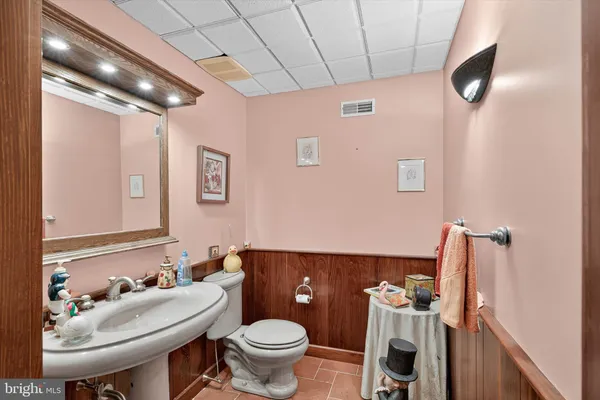 $1,150,000 | 7 Woods Way, Wyomissing, PA 19610