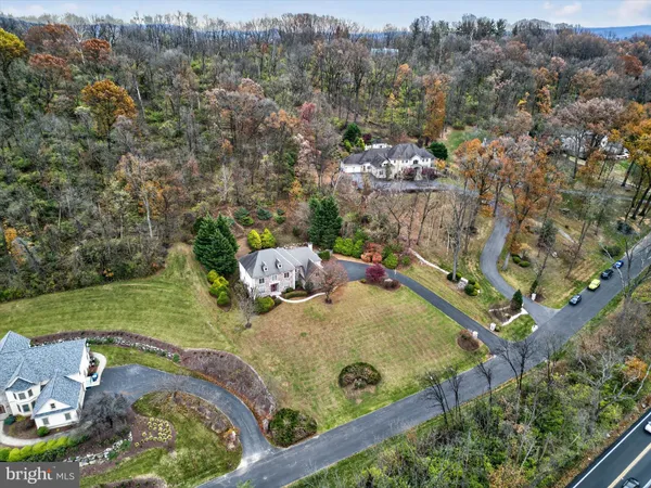 $1,150,000 | 7 Woods Way, Wyomissing, PA 19610