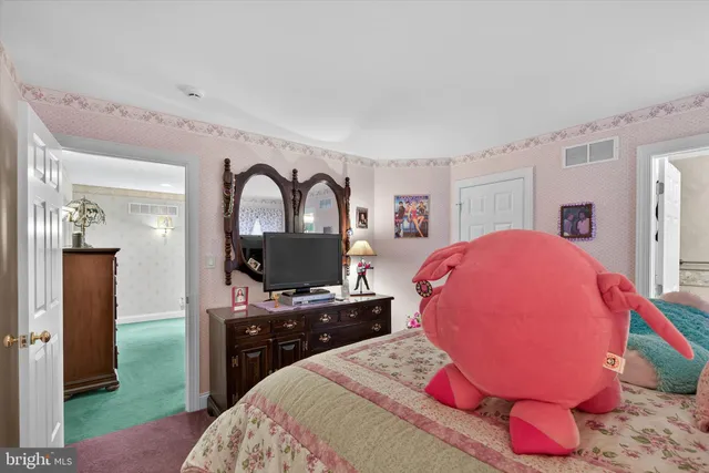 $1,150,000 | 7 Woods Way, Wyomissing, PA 19610