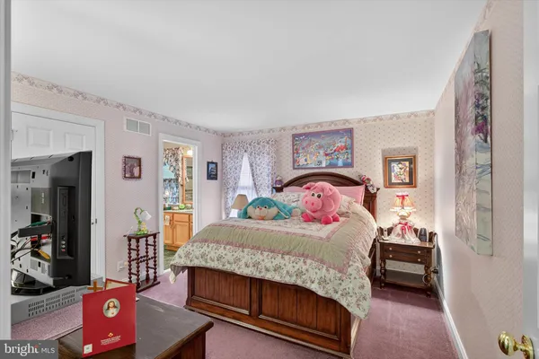 $1,150,000 | 7 Woods Way, Wyomissing, PA 19610