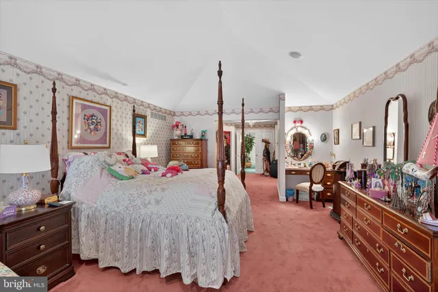 $1,150,000 | 7 Woods Way, Wyomissing, PA 19610