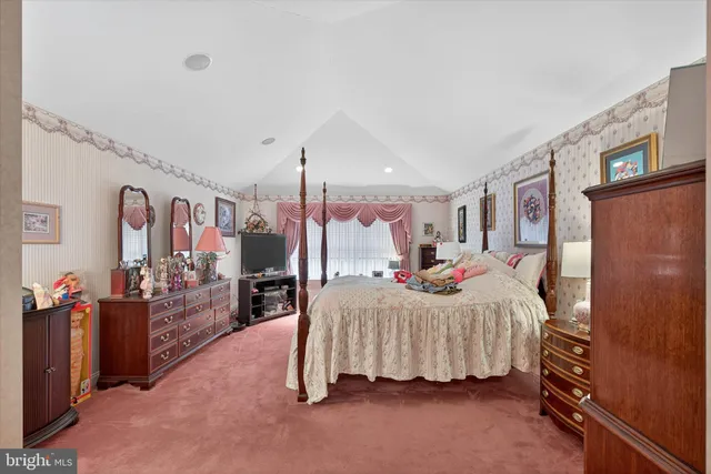 $1,150,000 | 7 Woods Way, Wyomissing, PA 19610