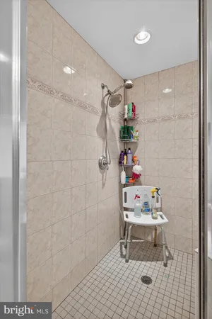 $1,150,000 | 7 Woods Way, Wyomissing, PA 19610