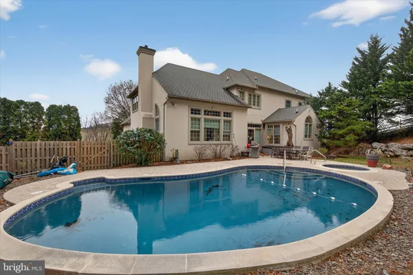$1,150,000 | 7 Woods Way, Wyomissing, PA 19610