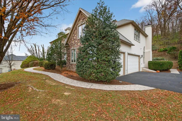 $1,150,000 | 7 Woods Way, Wyomissing, PA 19610