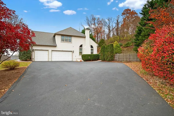 $1,150,000 | 7 Woods Way, Wyomissing, PA 19610