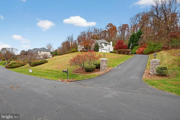$1,150,000 | 7 Woods Way, Wyomissing, PA 19610