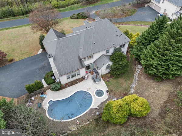 $1,150,000 | 7 Woods Way, Wyomissing, PA 19610