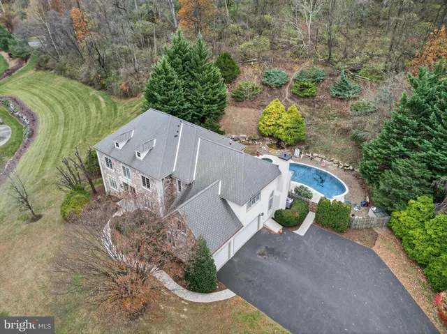 $1,150,000 | 7 Woods Way, Wyomissing, PA 19610