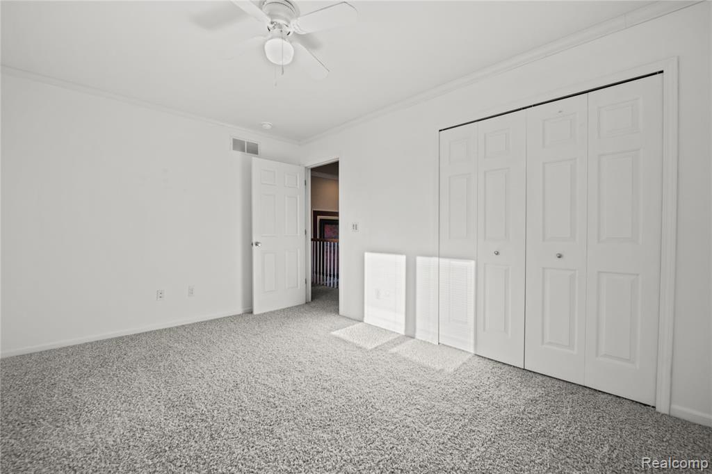19897 Mapleton Drive Macomb, MI 48044 - Photo 30 of 46