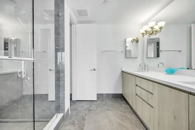 $11,000 | 612 Bayshore Drive, Unit 802, Fort Lauderdale, FL 33304