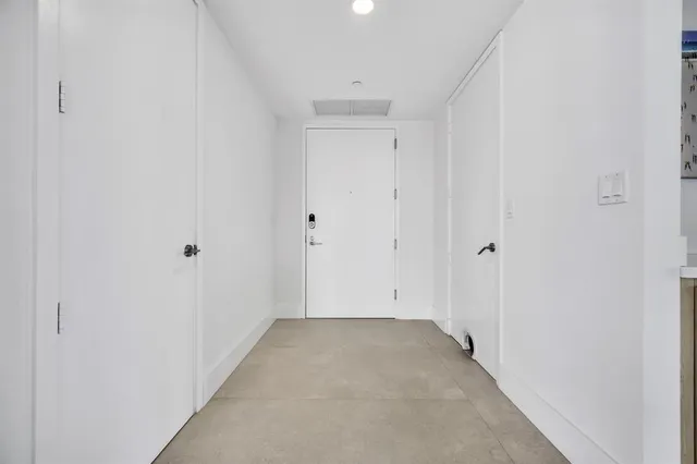 $11,000 | 612 Bayshore Drive, Unit 802, Fort Lauderdale, FL 33304