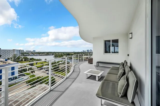 $11,000 | 612 Bayshore Drive, Unit 802, Fort Lauderdale, FL 33304