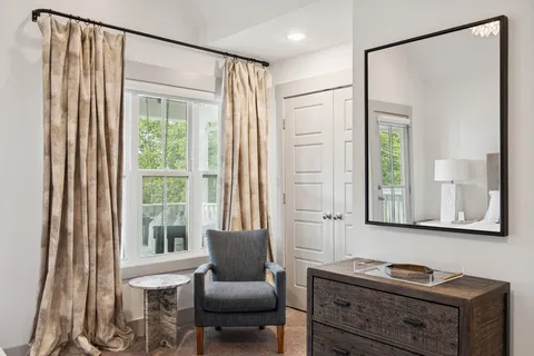 $840,000 | 913 South Street, Nashville, TN 37203