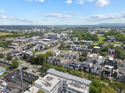 $840,000 | 913 South Street, Nashville, TN 37203