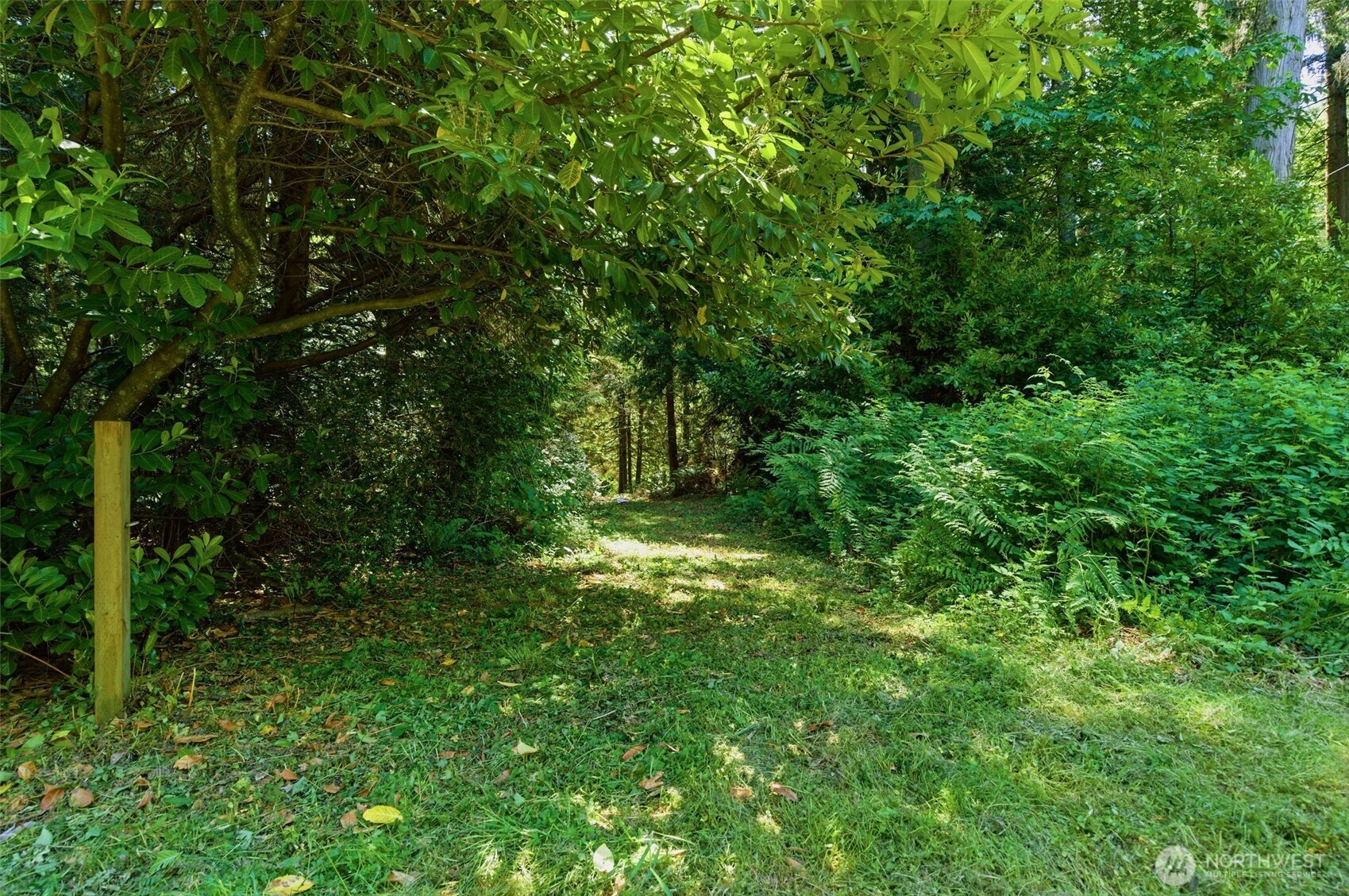 605 Southwest Lake Roesiger Road Snohomish, WA 98290 - Photo 8 of 27