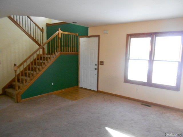 722 Dieterle Road Fowlerville, MI 48836 - Photo 4 of 10 DSCN3949.JPG