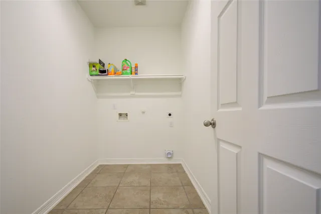 $2,400 | 18103 Double Bay Road, Cypress, TX 77429