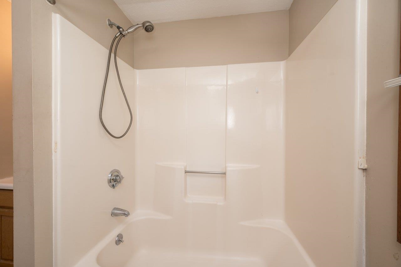 16 Colby Street Rochester, NH 03839 - Photo 11 of 24