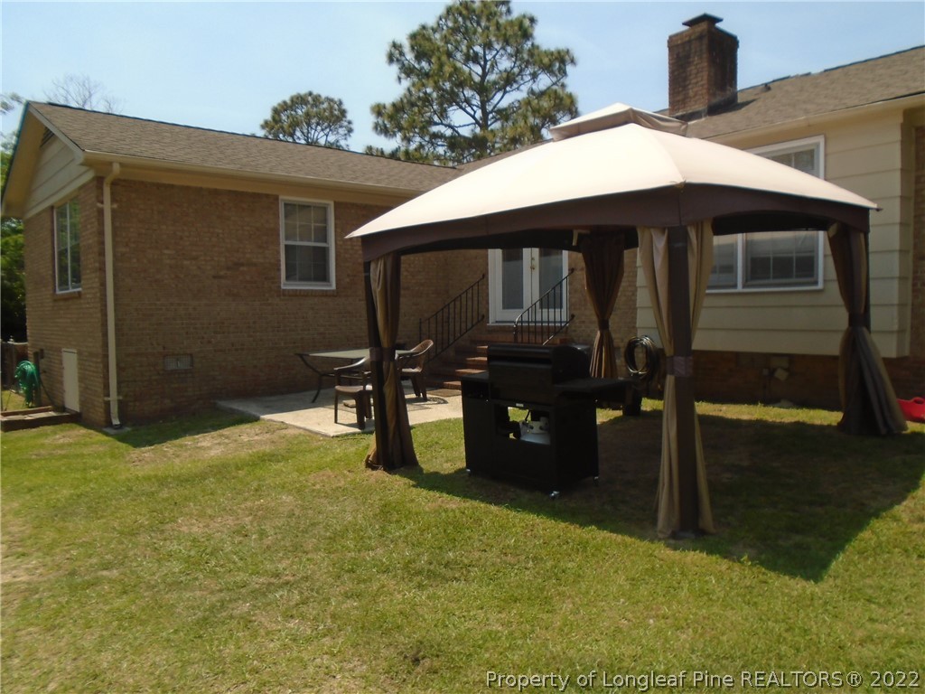 3509 Golfview Road Hope Mills, NC 28348 - Photo 3 of 10 Gallery Image 3