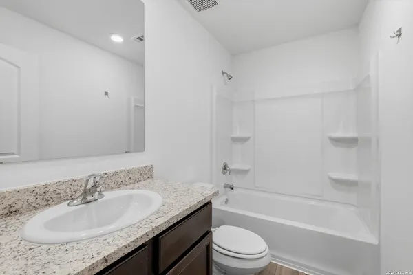 $1,850 | 5919 Cooper Cash, San Antonio, TX 78252