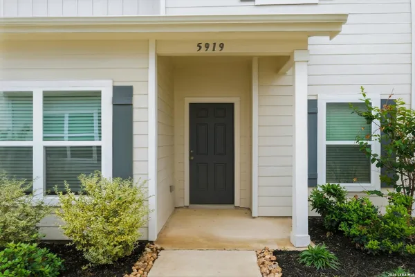 $1,850 | 5919 Cooper Cash, San Antonio, TX 78252