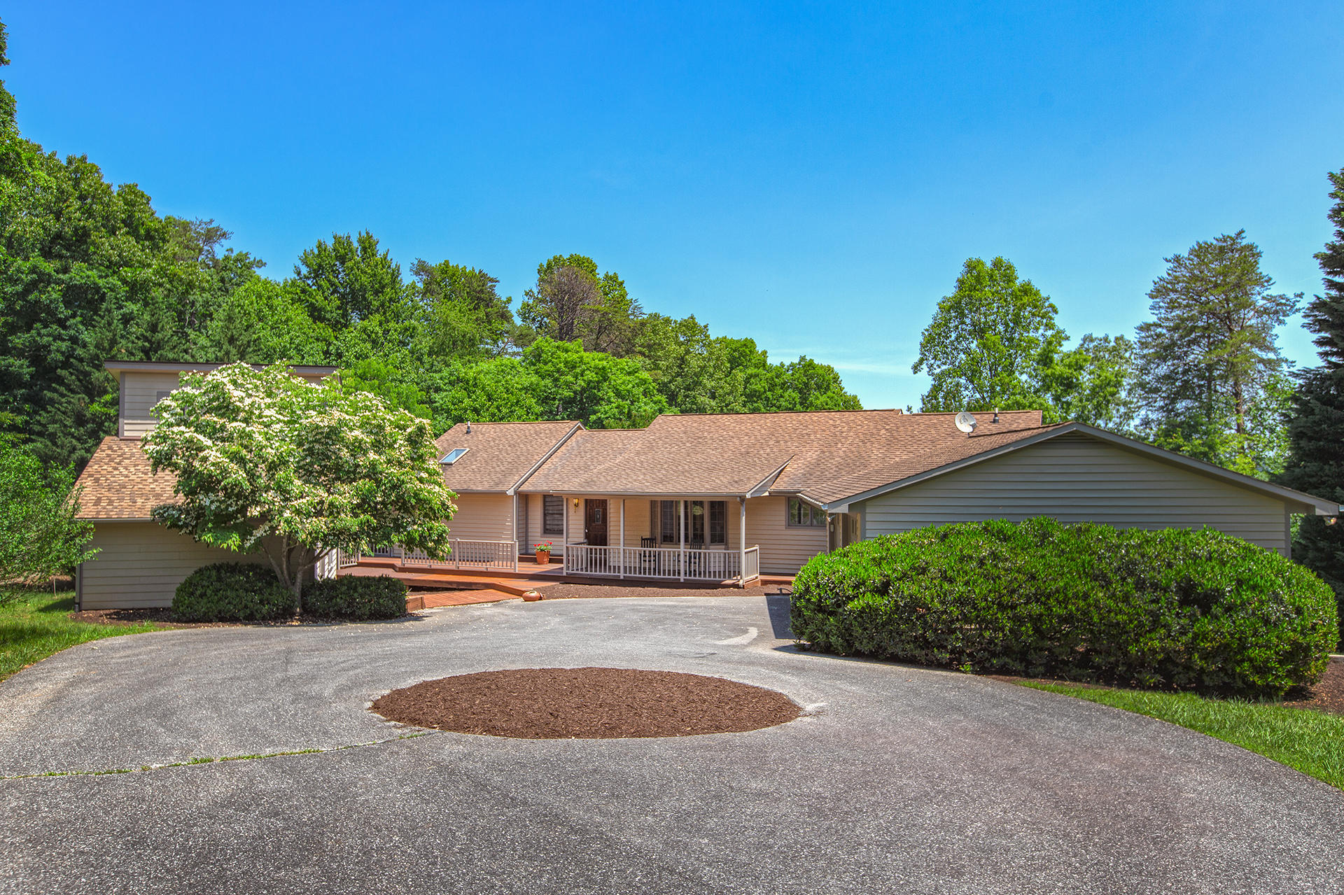 461 Lakestone Road Union Hall, VA 24176 - Photo 36 of 47 52