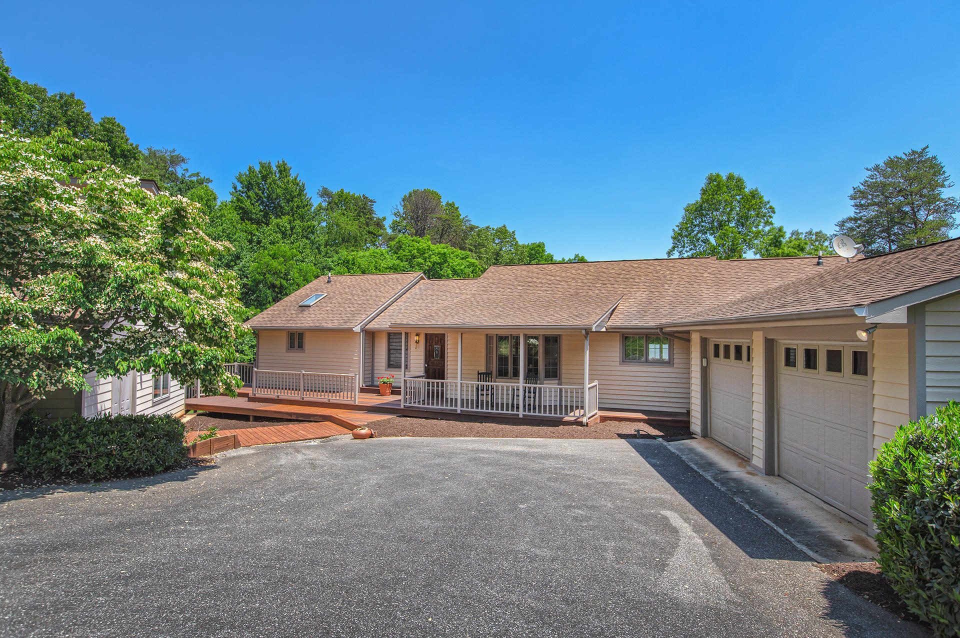 461 Lakestone Road Union Hall, VA 24176 - Photo 37 of 47 1
